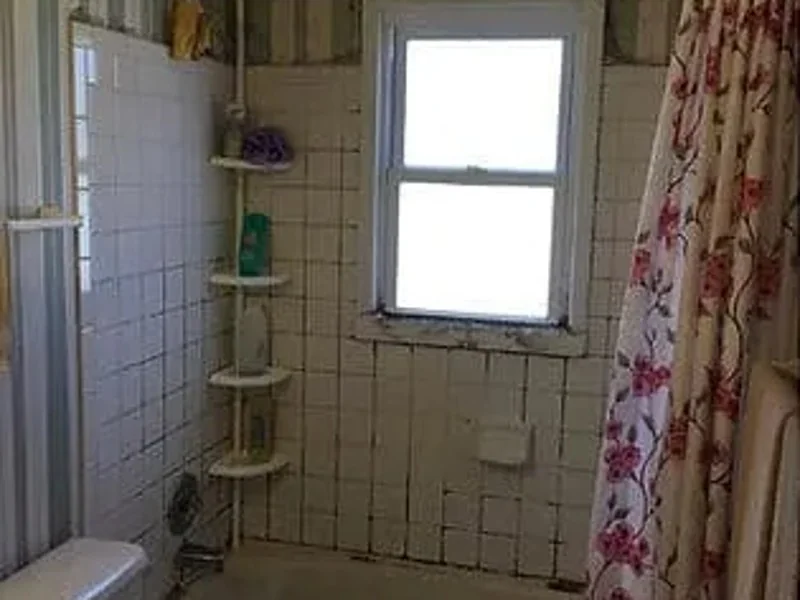 Shower surround refresh &mdash; before